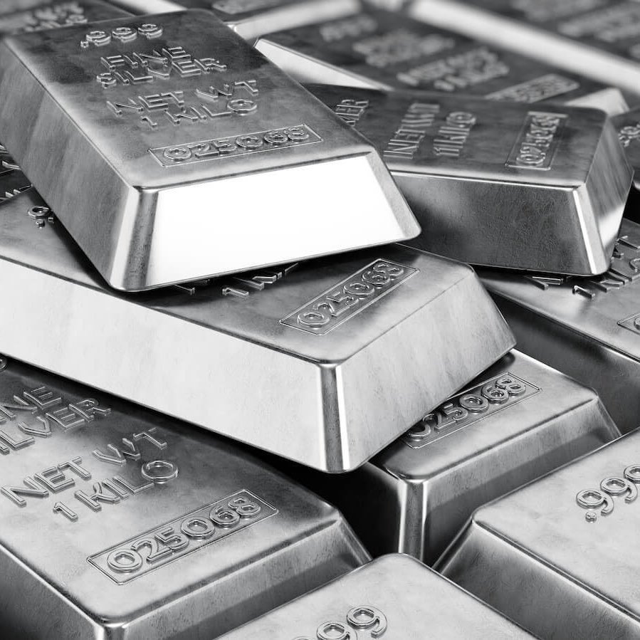 JUST IN: 🇨🇳 Shanghai Futures Exchange physical silver supply falls from 462.62 tons to 449.65 tons - CEIC data.