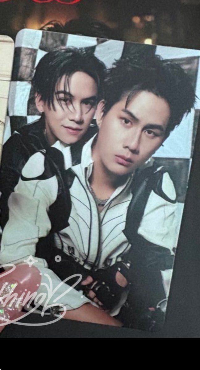 biggerrtb's tweet image. จากขับมอไซค์ห้างไปส่งเมียไปตลาดสู่ผัวไบเกอร์  ค่ดเท่ (เขินด้วย)