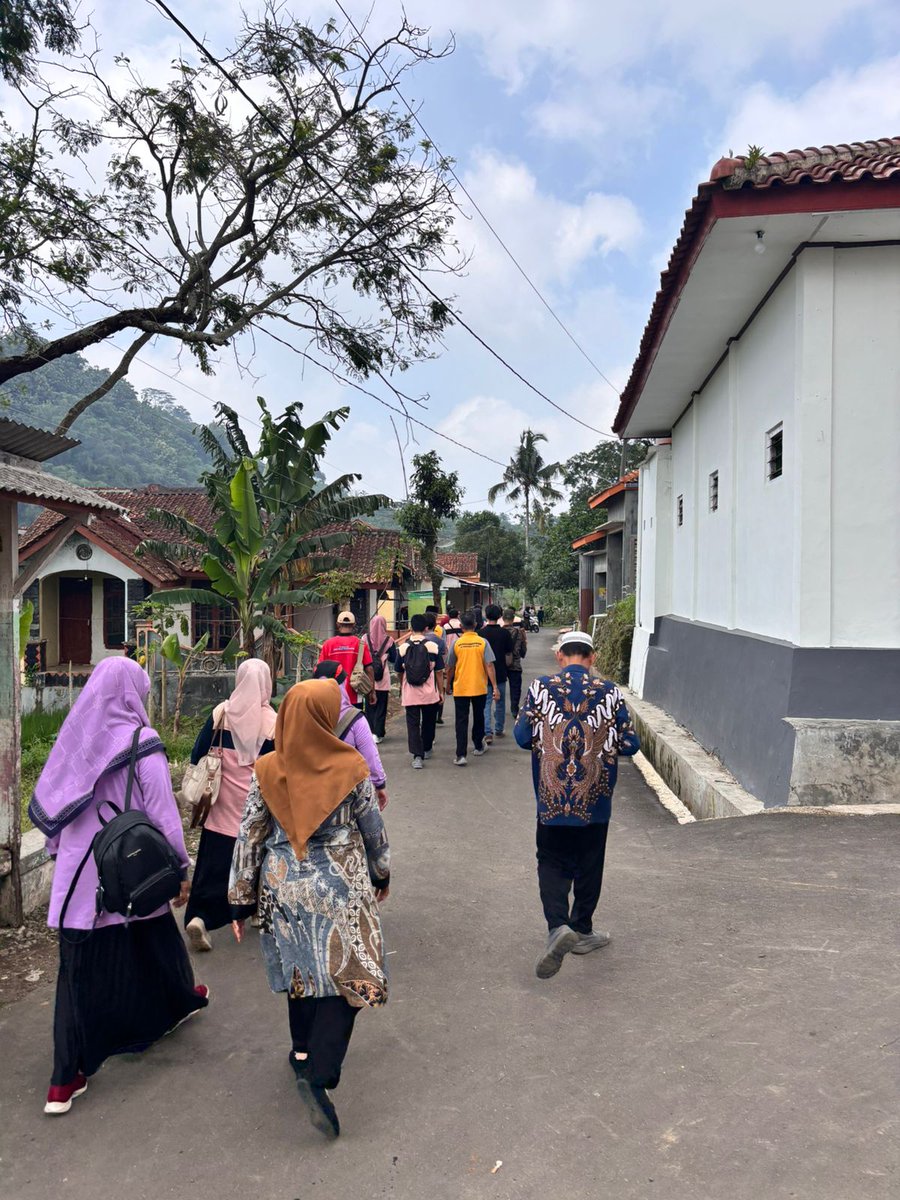 Pemdes Pagerwangi tweet media