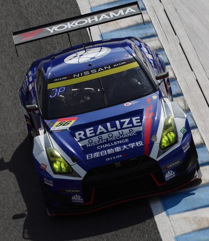 IoriRacing's tweet photo. 【参戦発表/Announcement 📢】
このたび、2026シーズンよりSUPER GT GT300クラスにおいて、KONDO RACING 56号車から参戦させていただくことになりました。

〈スーパーGT GT300クラス〉
ゼッケン: 56
車両名: リアライズ日産メカニックチャレンジGT-R
監督: 近藤真彦
ドライバー: ジョアオ•パオロ•デ•オリベイラ/木村偉織
エンジニア: 米林慎一
タイヤ: ヨコハマタイヤ

まず初めに、このような大きなチャンスを与えてくださった
近藤真彦監督をはじめ、KONDO RACINGの皆さま、そして日頃から支えてくださっているスポンサー各社、関係者の皆さまに、心より感謝申し上げます。

SUPER GTは、日本を代表するトップカテゴリーであり、その中でもKONDO RACINGは長い歴史と数々の挑戦を重ねてきた、多くのドライバーにとって特別な存在のチームです。

その56号車のステアリングを託していただいたことを、ひとりのレーシングドライバーとして、大きな誇りと責任を感じ、身が締まる思いであります。

これまでのレース人生において、順風満帆な時ばかりではありませんでした。

悔しさや葛藤、思うように結果が出ない時間も数多く経験してきました。
それでも諦めずに走り続けてこられたのは、応援してくださるファンの皆さま、支えてくださる方々の存在があったからです。
今回の参戦決定は、そのすべての積み重ねの先にあるものだと感じています。

一戦一戦に全力で向き合い、勝利、そしてチャンピオン争いに貢献できるよう、ドライバーとしてのすべてを懸けて挑みます。

KONDO RACINGの歴史に新たな1ページを刻めるよう、全身全霊で挑みます。温かいご声援をよろしくお願いいたします。
.
.
.
.
#gtr #supergt #motorsport