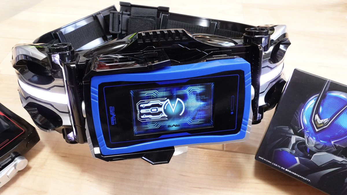 変身します！見ないで仮面ライダーミューズに変身！プレバン限定