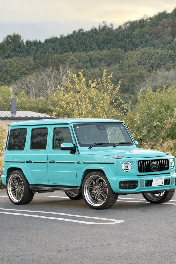 自分の車 どっちもティファニーブルーにラッピングして 怖がられたい