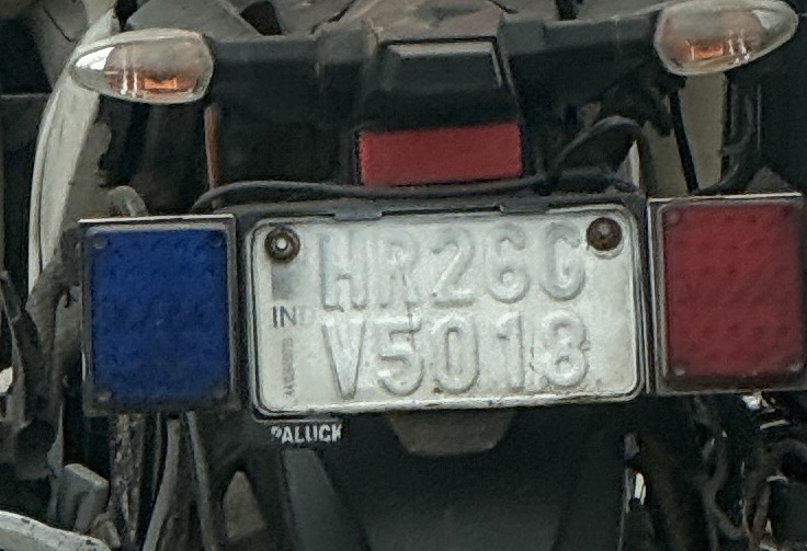 Dear <a href="/TrafficGGM/">Gurugram Traffic Police</a>, is riding with such a number plate (condition) allowed legally? 

If not, you know what to do! Pls ask the officer to visit bookmyhsrp.com and do the needful. 

The said bike was headed to sector 37 police station. 

<a href="/DGPHaryana/">DGP Haryana Police</a> <a href="/gurgaonpolice/">Gurugram Police</a>