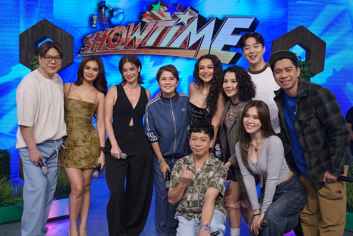 Zia Quizon #ShowtimeIs4You February 4,2026 <a href="/MCmuah/">MC Muah</a> <a href="/_lorrainegalvez/">Lorraine G.</a> <a href="/wize_estabillo/">Wize Estabillo</a> <a href="/anakarylle/">karylle</a> <a href="/VhongX44/">Vhong Navarro</a> <a href="/WeloveZiaQuizon/">Zia Quizon Fans</a> <a href="/ImPaoloMendoza/">Paolo Mendoza</a> <a href="/s20662_john/">John Steven Villaflor</a> <a href="/KPUniversEvents/">KimPau Universe Events</a>