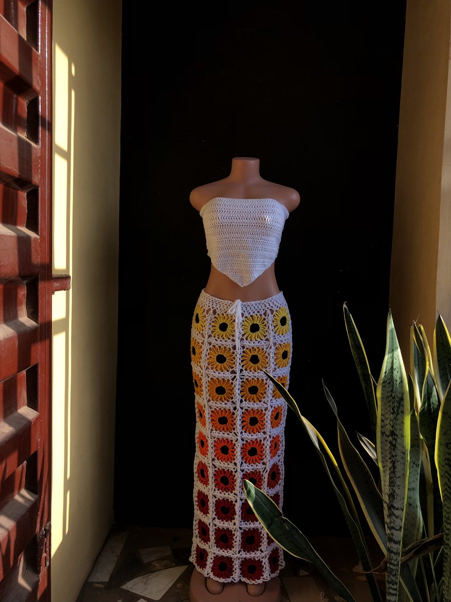 AdesewaDelphene's tweet photo. I can imagine this skirt in other colours😍😍

Let’s repost so people that actually want it in other colours would see this!!❤️ https://t.co/cXPsA9DksT