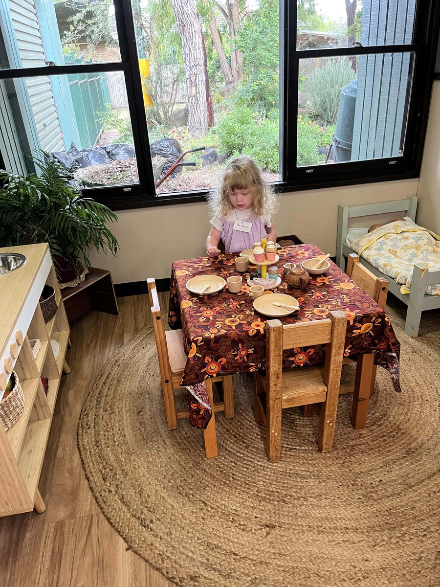 Bundogs's tweet photo. Miss Bea went to 3 year old kindergarten today and got booted early for having a melt down when the sunblock came out 😜 
Mum got the call of shame to pick her up and go teachers 💪
I'm all for consequences for your actions and this unit needs to learn #toughlove #whataunit https://t.co/et63WLnAyy