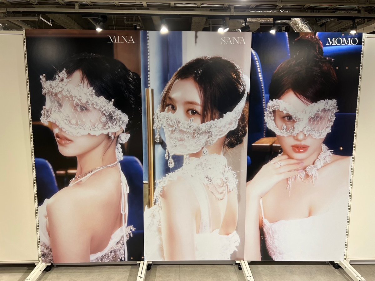 MISAMO】 JAPAN 1st ALBUM『#PLAY』 発売を記念して、 🐧ラッキー