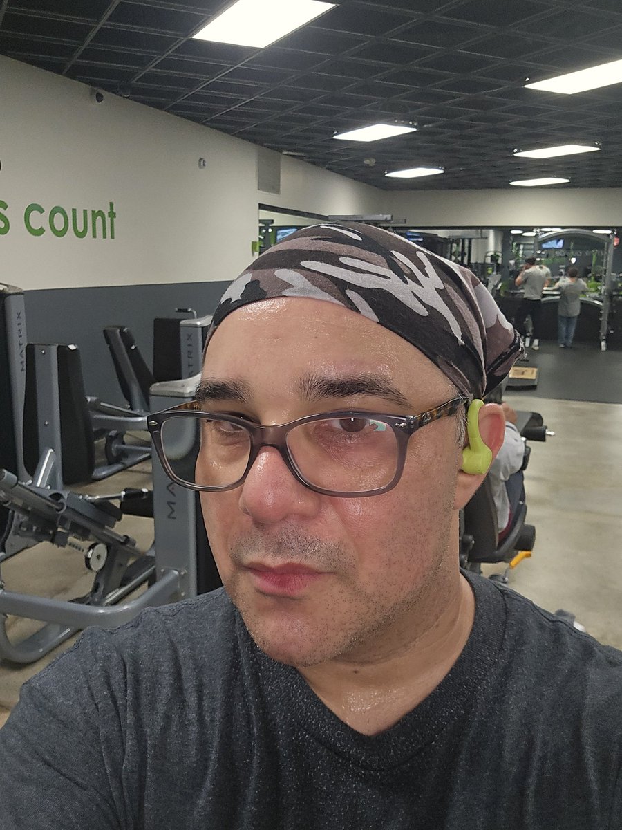 PeteyJunior_973's tweet image. Awful tonight! Fucking awful!!
#loosing