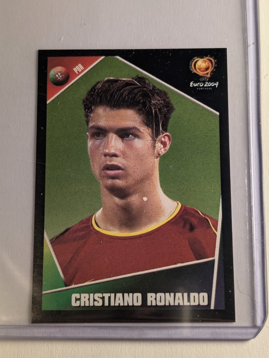 2004 Euro Ronaldo Sticker

$50

#TSSS
🇺🇸$5 BMWT Shipping
🌍Global Shipping Calculated
