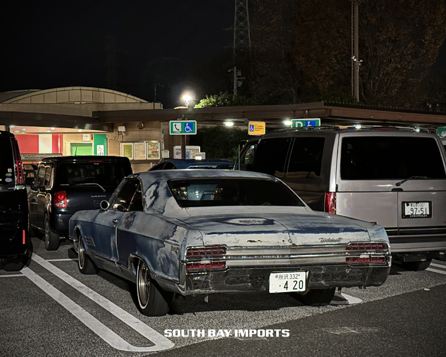 SouthBayImports's tweet image. 「周囲の景色をアメリカに変えるクルマ……」
雑誌“高速有鉛”で頻繁に使われるフレーズですが、AIで簡単に背景をアメリカに変えることができる時代だからこそ、今後より一層、重要になるテーマかもしれません。#USDM