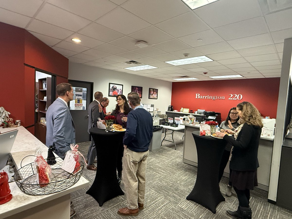 Sarah Rabe tweet media