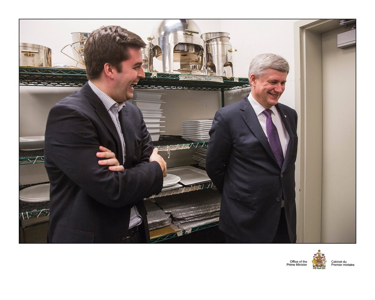 Carl Vallée tweet media