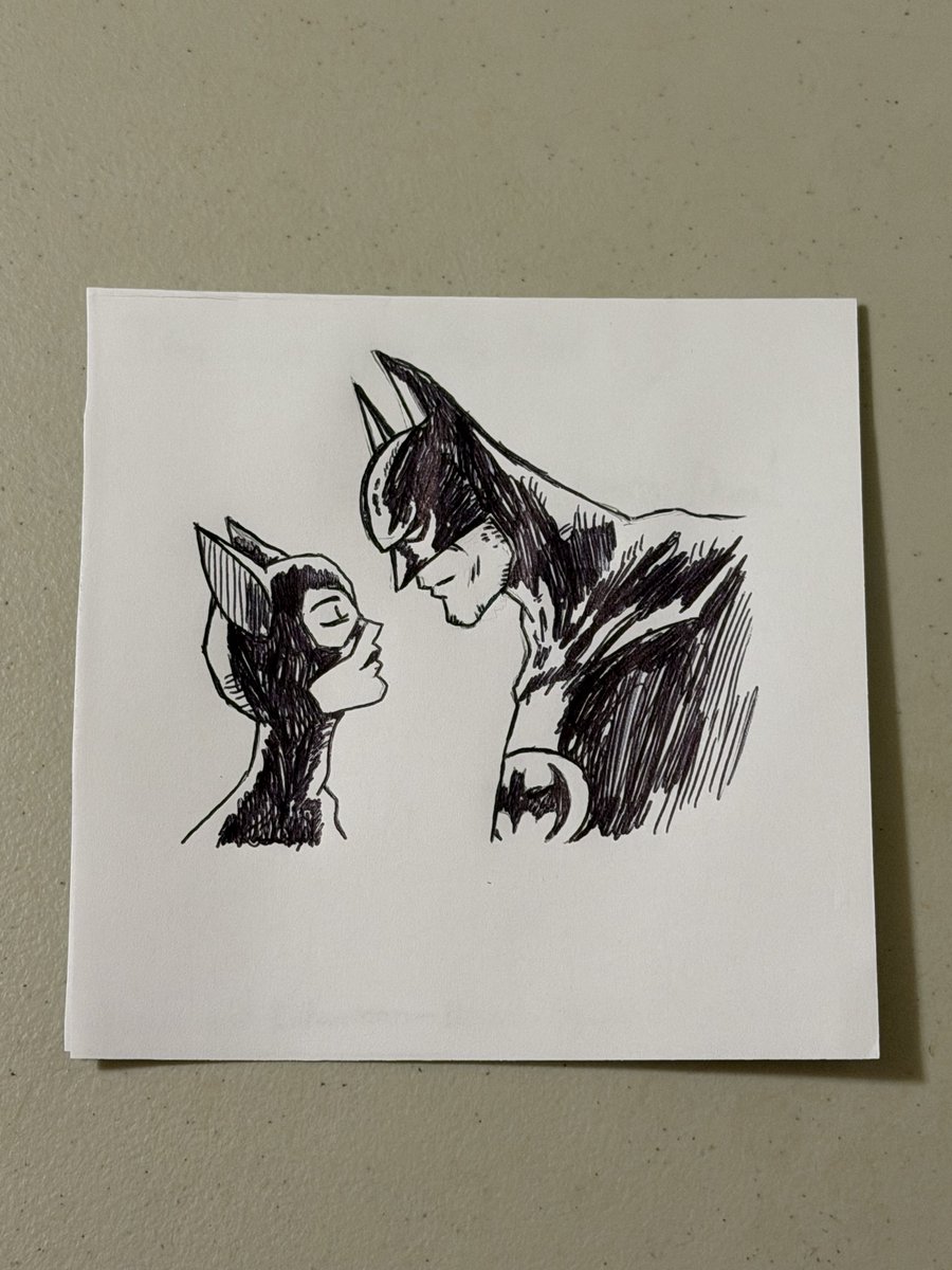 HannahGilley21's tweet photo. The cat and the bat 🖤🖤🐈⬛🦇
#batmancatwoman #drawing
#dc #dccomics #dcuniverse #dcentertainment #love
#dcvalentinesday https://t.co/99d3gIxnWI