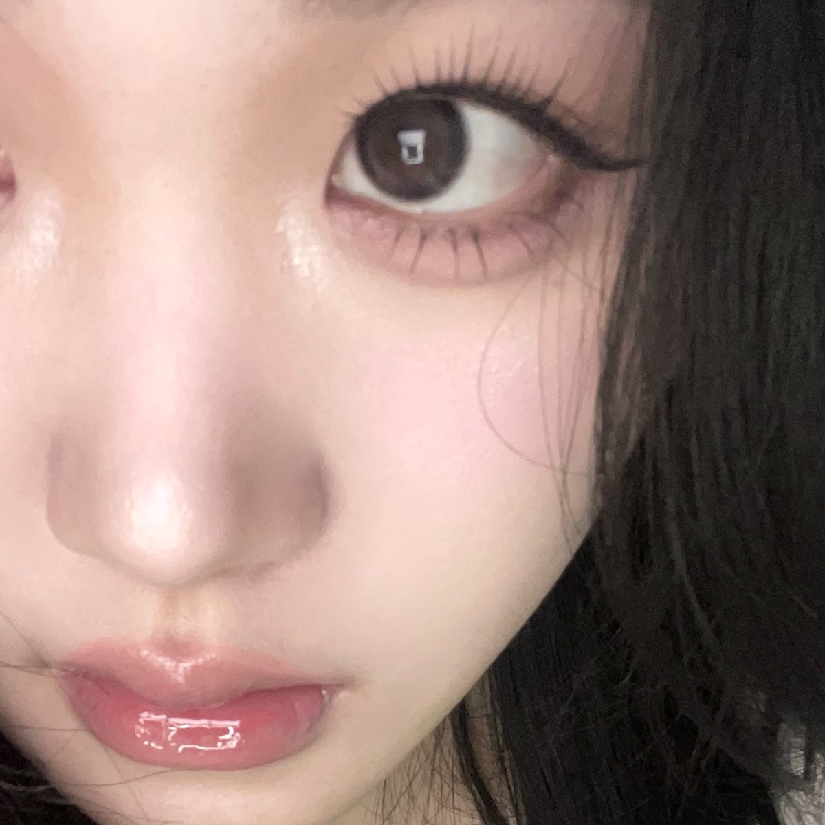 chocolatemalong's tweet photo. #rt+#follow 이벤트
알티&amp;팔로우 해주신 분들께 오프라 필로우토크 오너먼트 드립니다! 반택이구 반택비 제가 부담할게요 ㅎㅎ 오프랑 미니랑 같은 용량이구 케이스만 달라요! 제가 애정하는 하이라이터!! https://t.co/3QWwvqFjAy