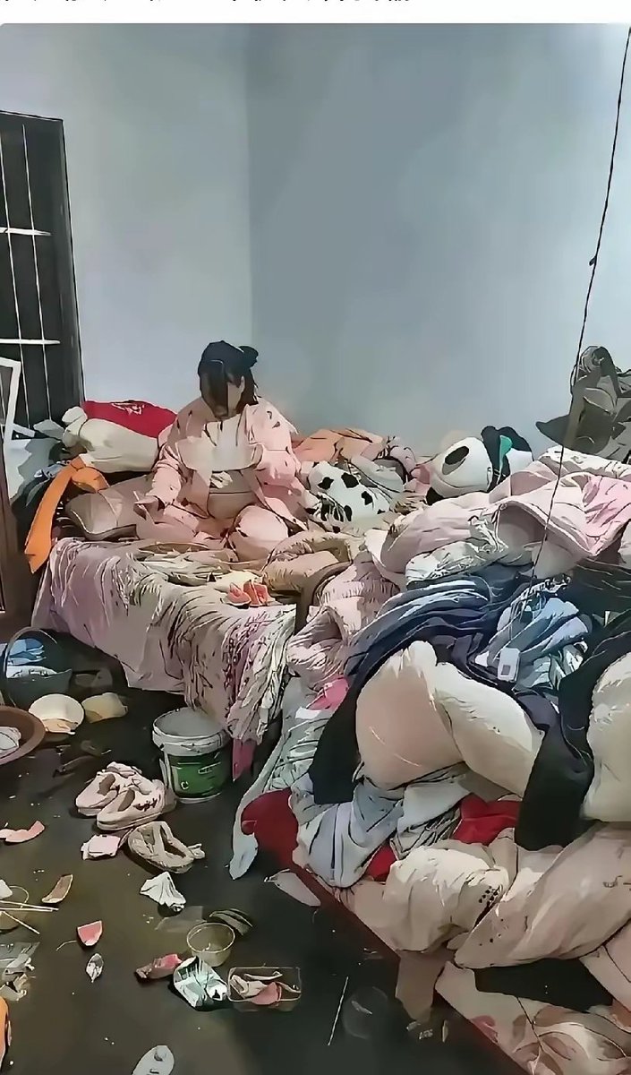 李丹 互fo tweet media