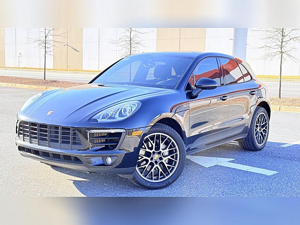 2017 Porsche Macan $14,500