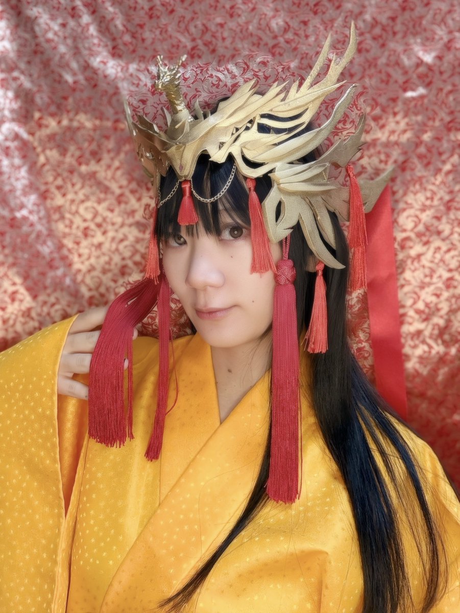 フレッシュ＆ブラッドの新セット『レイス英雄譚』にて、あなたの大切な忠義トークンを守れる頭装備がやってきます🐉👑

いろんなカードが手に入るチャンスなので、このセットからfabをプレイしてみるのも超オススメ✨2月13日にぜひ手に入れてください🔥

#fabjp
#fabtcg