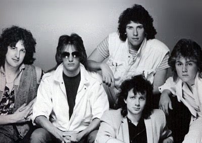 buzz_kunst's tweet photo. #NowPlaying 【No. 736】
Airrace - Didn't Wanna Lose Ya
(From 1st Album "Shaft of Light", 1984)
#HeavyMetal
#HardRock
#KeithMurrell
#LaurieMansworth
#JasonBonham
#Airrace
https://t.co/ACRMq2sKyN @YouTubeより https://t.co/WHybG7MQ6M
