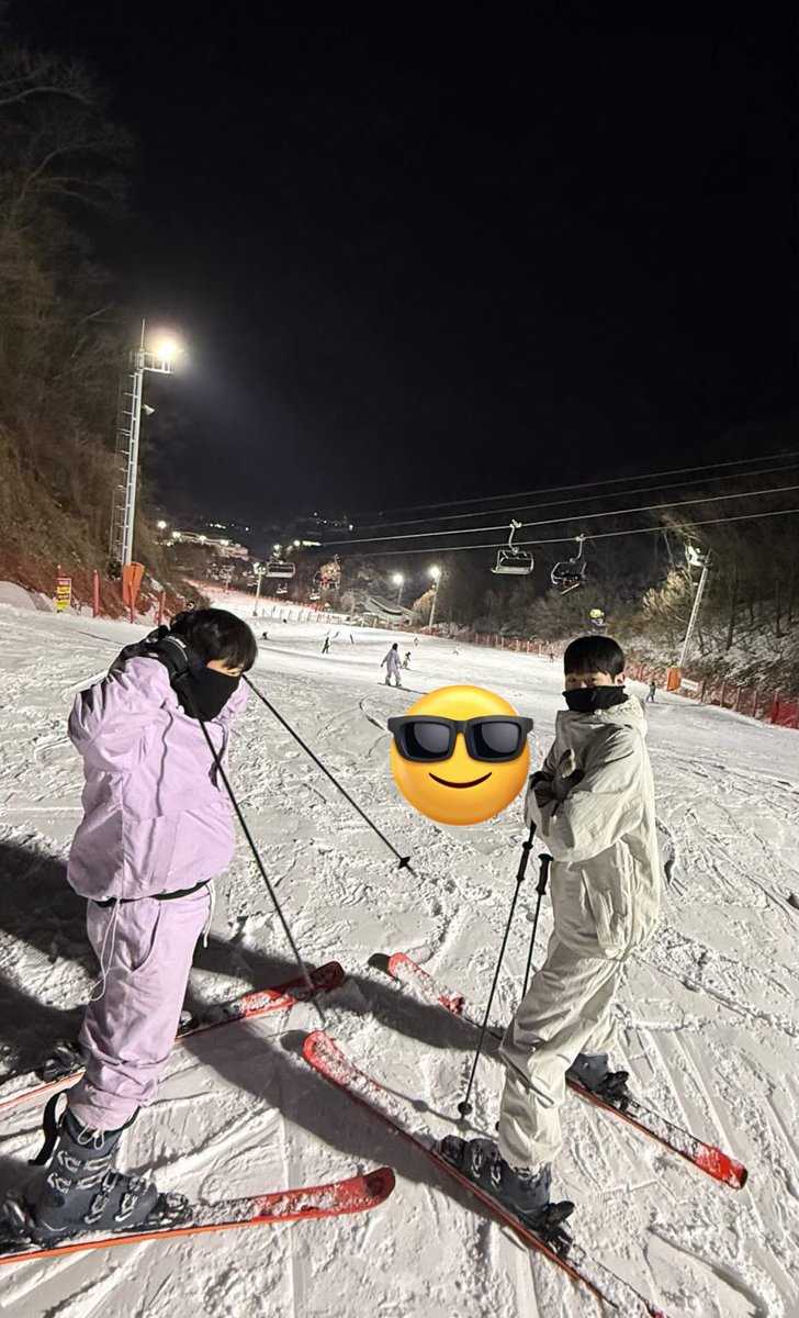 red_vip3's tweet photo. 다이슥히 https://t.co/3nkIJxaQUG