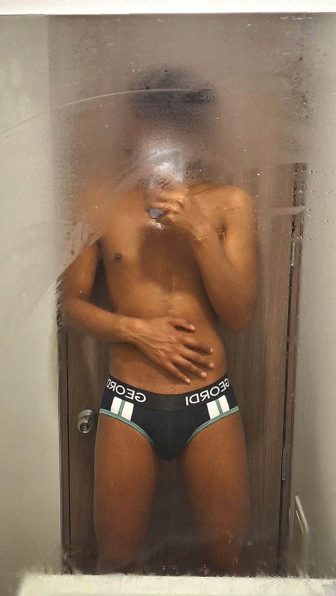 Dave_xan's tweet photo. 🚿🔥 https://t.co/p2ATK6zEve