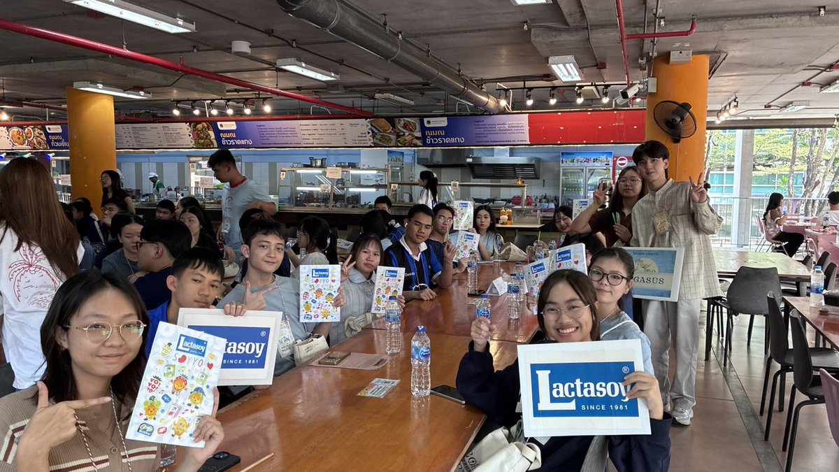 Xscopecamp001's tweet photo. 🗯️🙏🏻 ทางสโมสรนักศึกษาเทคนิคการแพทย์และรังสีเทคนิค มหาวิทยาลัยมหิดล ขอขอบคุณ

“บริษัท แลคตาซอย จำกัด” 

ที่ให้การสนับสนุนในการจัดค่ายต้นกล้าส่องแสงครั้งที่ 7 “X-Scope Camp VII” 🌱✨

#Lactasoy #แลคตาซอย
#XScopeCampVII #ค่ายต้นกล้าส่องแสงครั้งที่7 #มหิดล https://t.co/29mmfogVWb