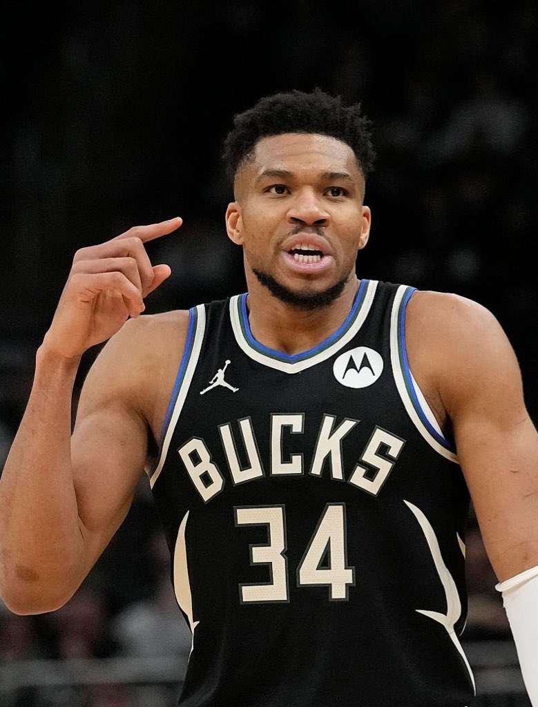 TheDunkCentral's tweet photo. Giannis Antetokounmpo has zero interest in going to Portland, per @TheSteinLine 

“Holiday remains a Trail Blazer as we speak and, as The Stein Line first reported over the weekend, Portland has conveyed to Milwaukee that it would love to trade for Antetokounmpo directly if it could. Sources say, however, that Antetokounmpo's camp has continued to signal no interest in a contract extension with the Blazers, which would dissuade them from surrendering good assets to trade for him and likely limits Portland's realistic involvement in an eventual Antetokounmpo deal to third-team facilitator status.”

(Via https://t.co/nbbOA4kUdK)