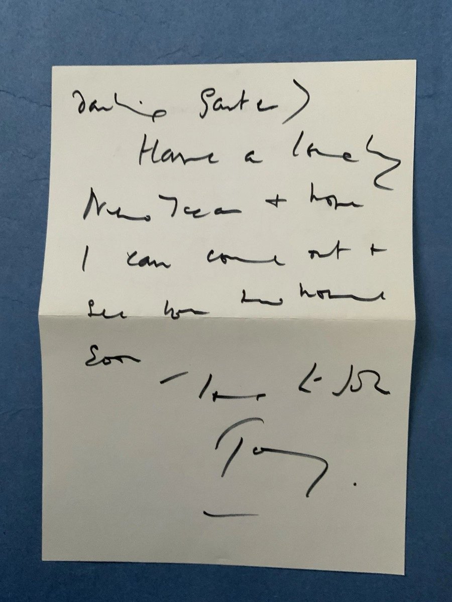 Royal Household Mail tweet media