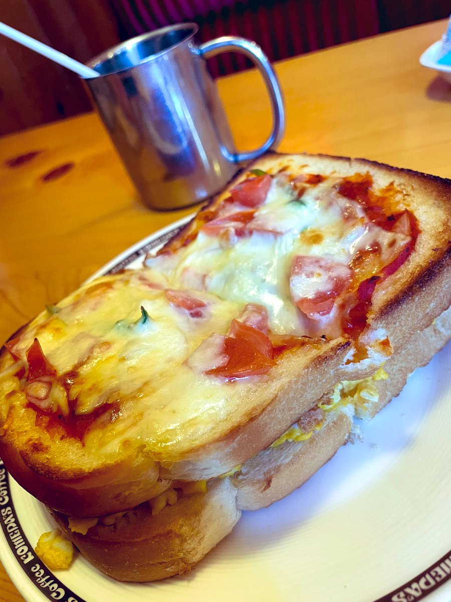 ちょっと頑張りすぎてたので1人時間を
そういえばこうゆう時間好きだったんだ
そんなことさえ忘れてたよ

どうしよう
帰りたくなくなってきたよ