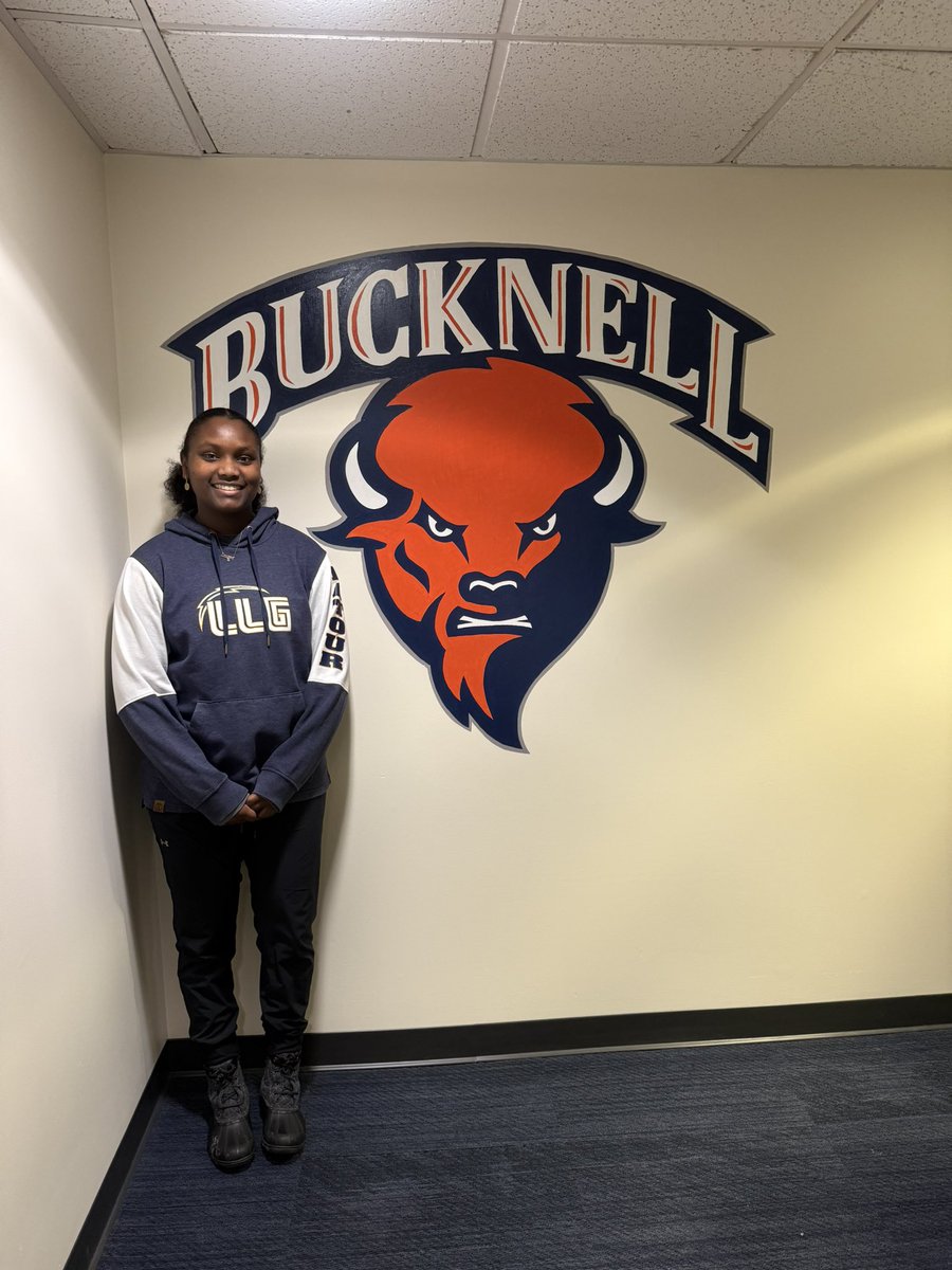 Lauren "lo" Latour tweet media