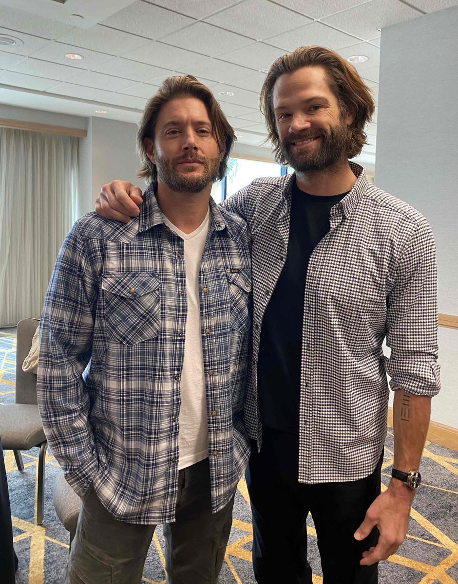 #spnnorfolk
THIS is who they are 🥰
Only genuine J2 fans get an inkling of what they mean to each other.
And frankly, what anyone else says doesn't matter!