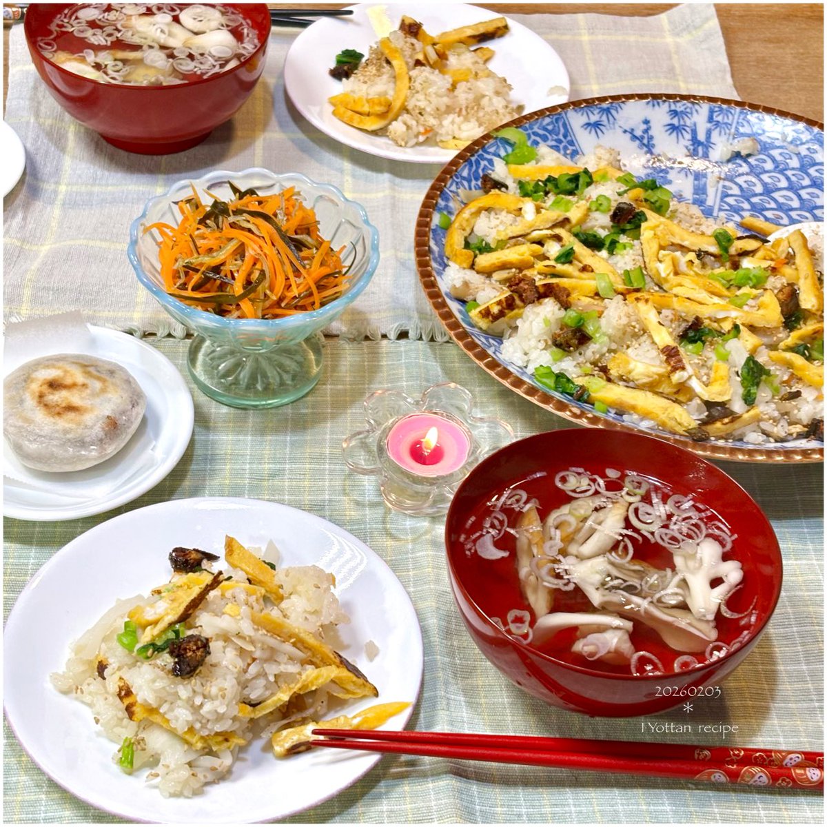1yottan's tweet photo. ✳︎👹節分ちらし🥕人参チリチリ🥬キャベツ焼き〜魔女の考察と昨日のmenu＆材料✳︎https://t.co/TQ8AzCxMK8 #魔女のお茶会 #魔女の食卓 #1yottanrecipe #伊豆 #珈琲豆シロネコ #節分 #ちらし寿司 #梅ヶ枝餅 #キャベツ焼き #ブーランジェリーヤマシタ #カンパーニュ #チキントマトスープ #人参チリチリ https://t.co/XjylhcqPia