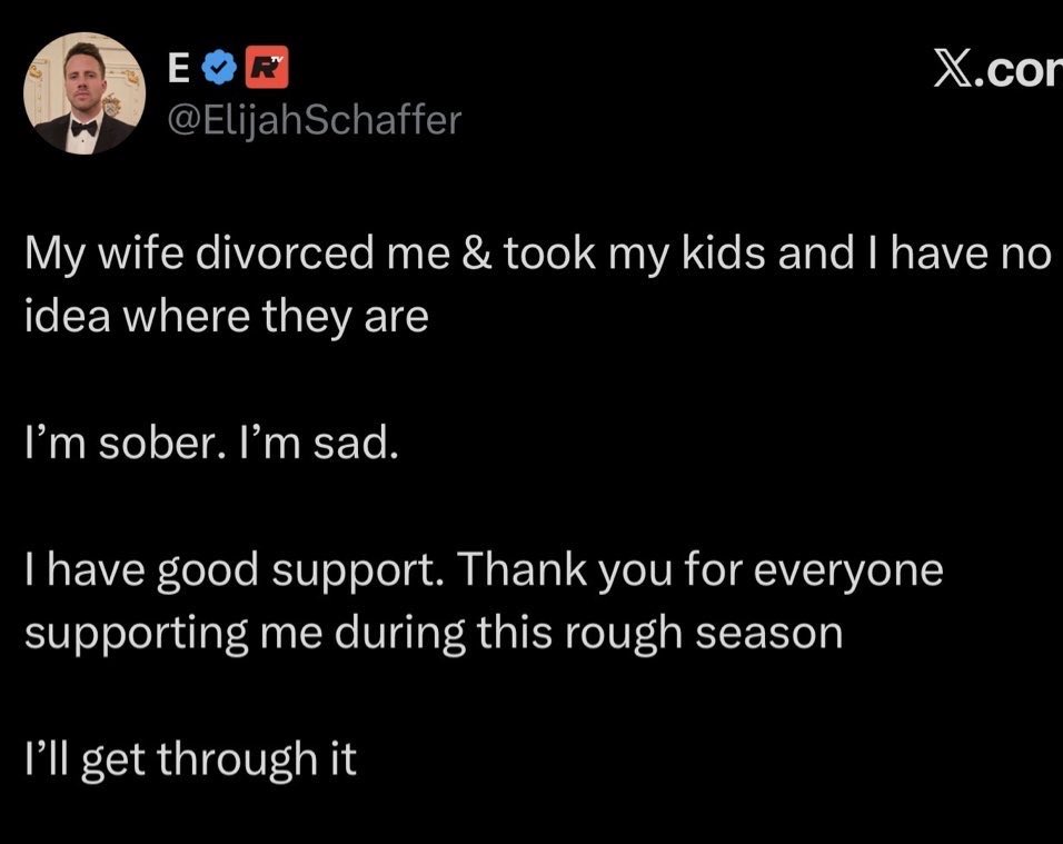 RedPillMediaX's tweet image. ⚡️🇺🇸 Conservative influencer Elijah Schaffer claims his wife divorced him after allegations surfaced that he was having an affair with Sarah Stock.

During the affair, Sarah Stock allegedly refused to have sex with her then boyfriend until marriage.