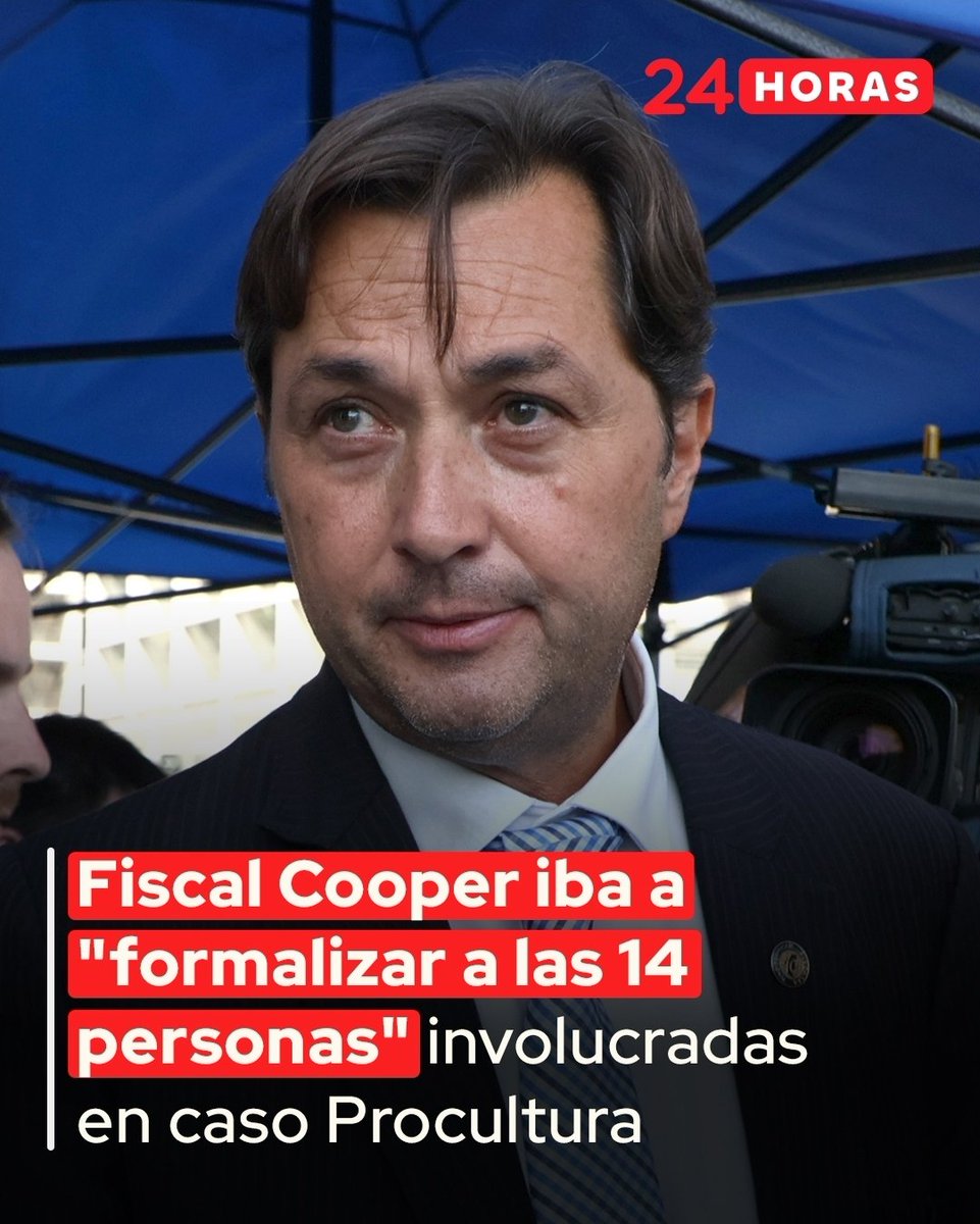 derechaVoV's tweet photo. @latercera Algo huele mal en el 7mo juzgado de garantia, el Fiscal Cooper tenia todo listo y acreditado hasta que fue removido del cargo.

Alberto Larraín https://t.co/ZA4VqnNvjn