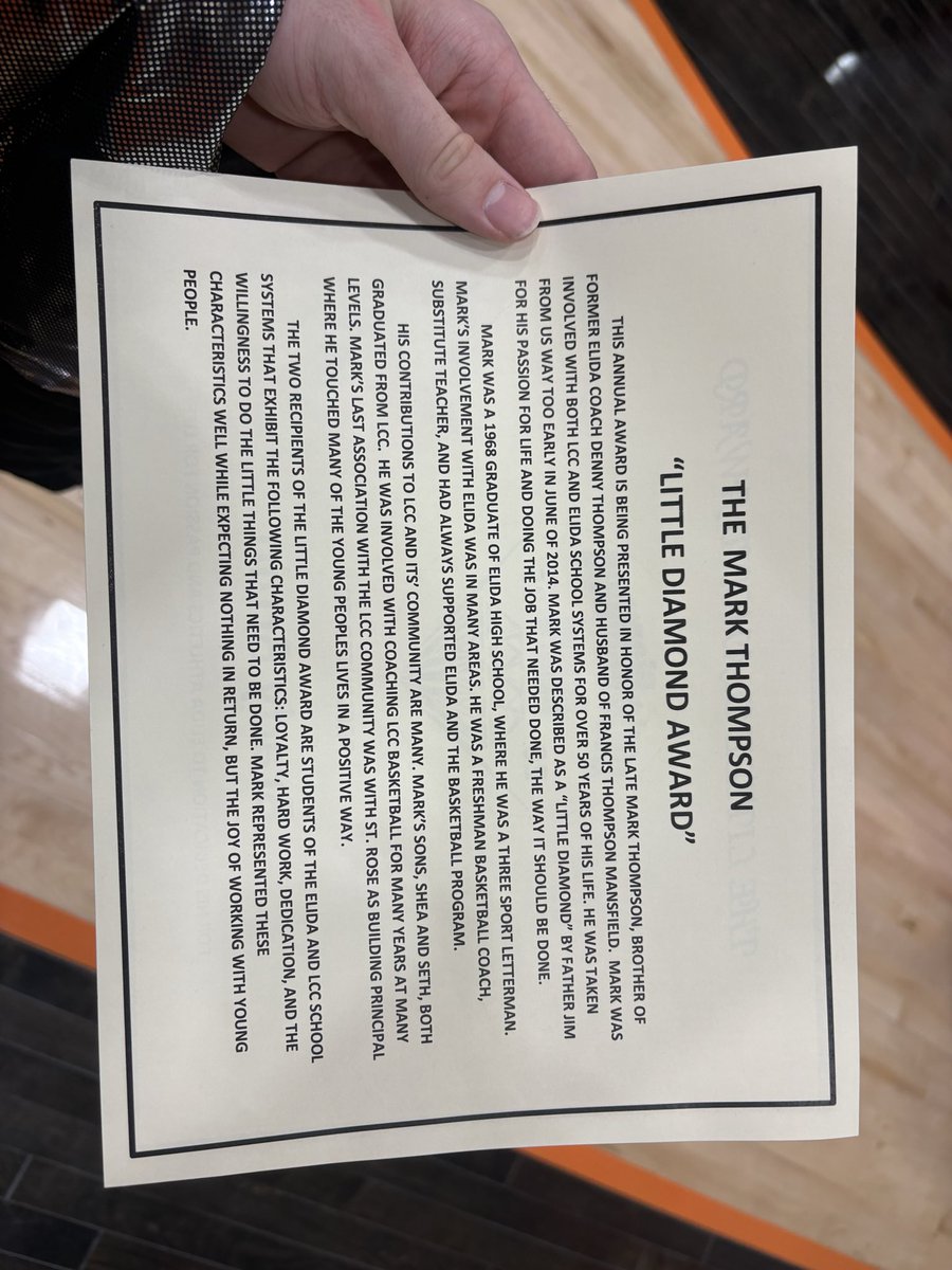 brady11b's tweet photo. Blessed to receive the “Little Diamond Award” in honor of Mark Thompson https://t.co/tswIMpTeVV
