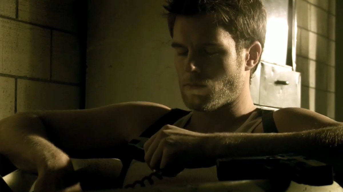 Completely forgot about the live-action promo videos for RE5, featuring Chris Redfield dealing with PTSD from his time in Africa. Those were great as well.