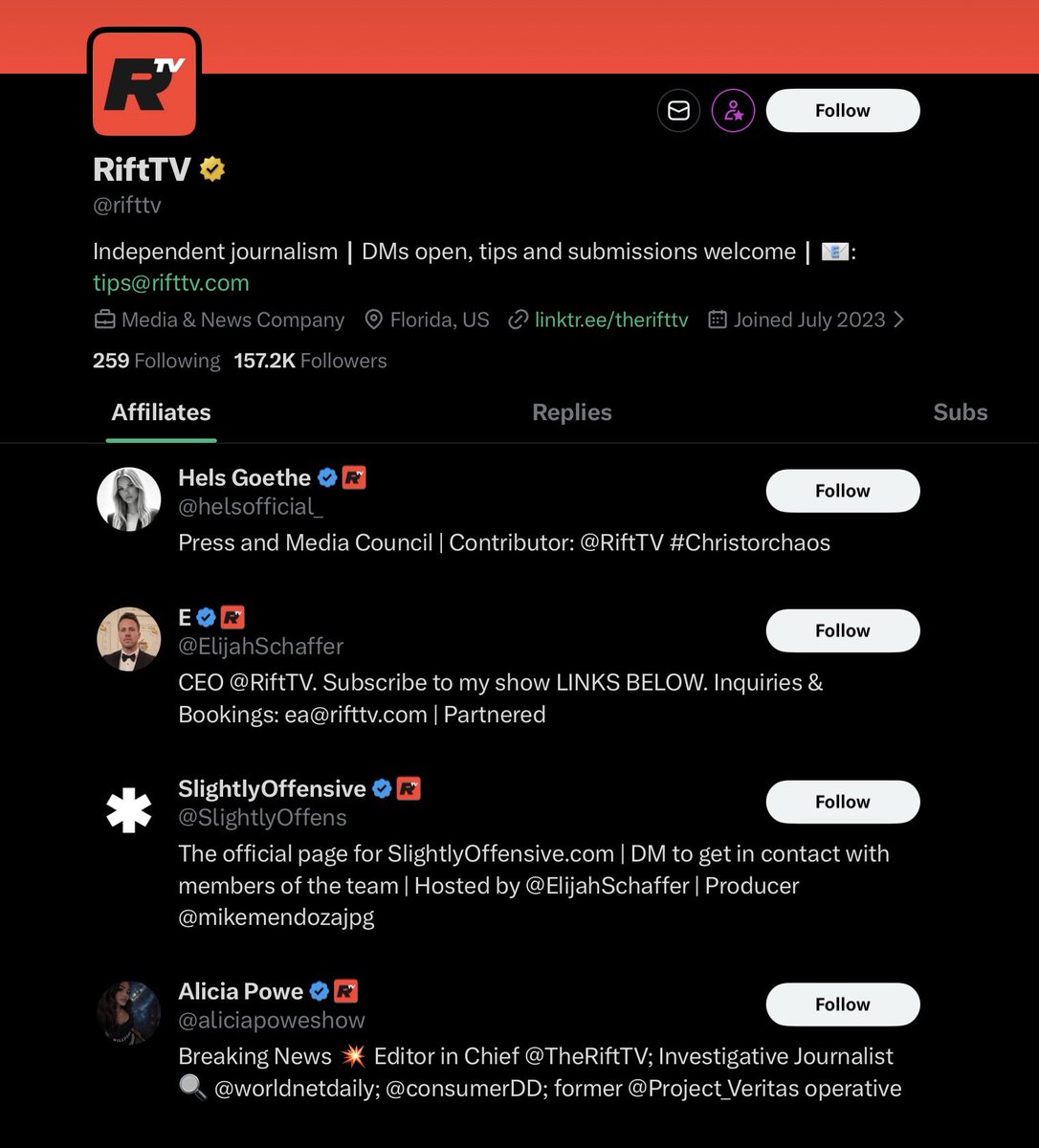 kinocopter's tweet image. These 2 egirls are the sole survivors of the RiftTV affiliate badge. They are either sleeping with Elijah currently, or are the last 2 who he hasn’t bagged yet.