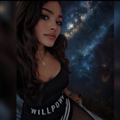 kinocopter's tweet image. These 2 egirls are the sole survivors of the RiftTV affiliate badge. They are either sleeping with Elijah currently, or are the last 2 who he hasn’t bagged yet.