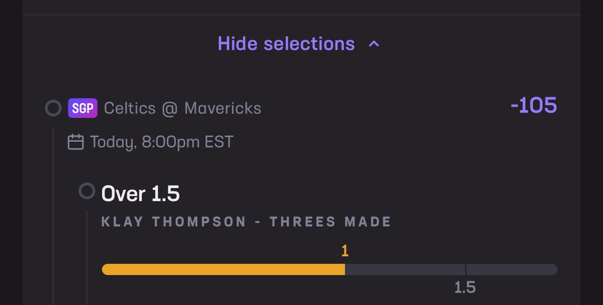 #Klaythompson bro u go 4 or better what u put on the wrong shoes tonite fam…?