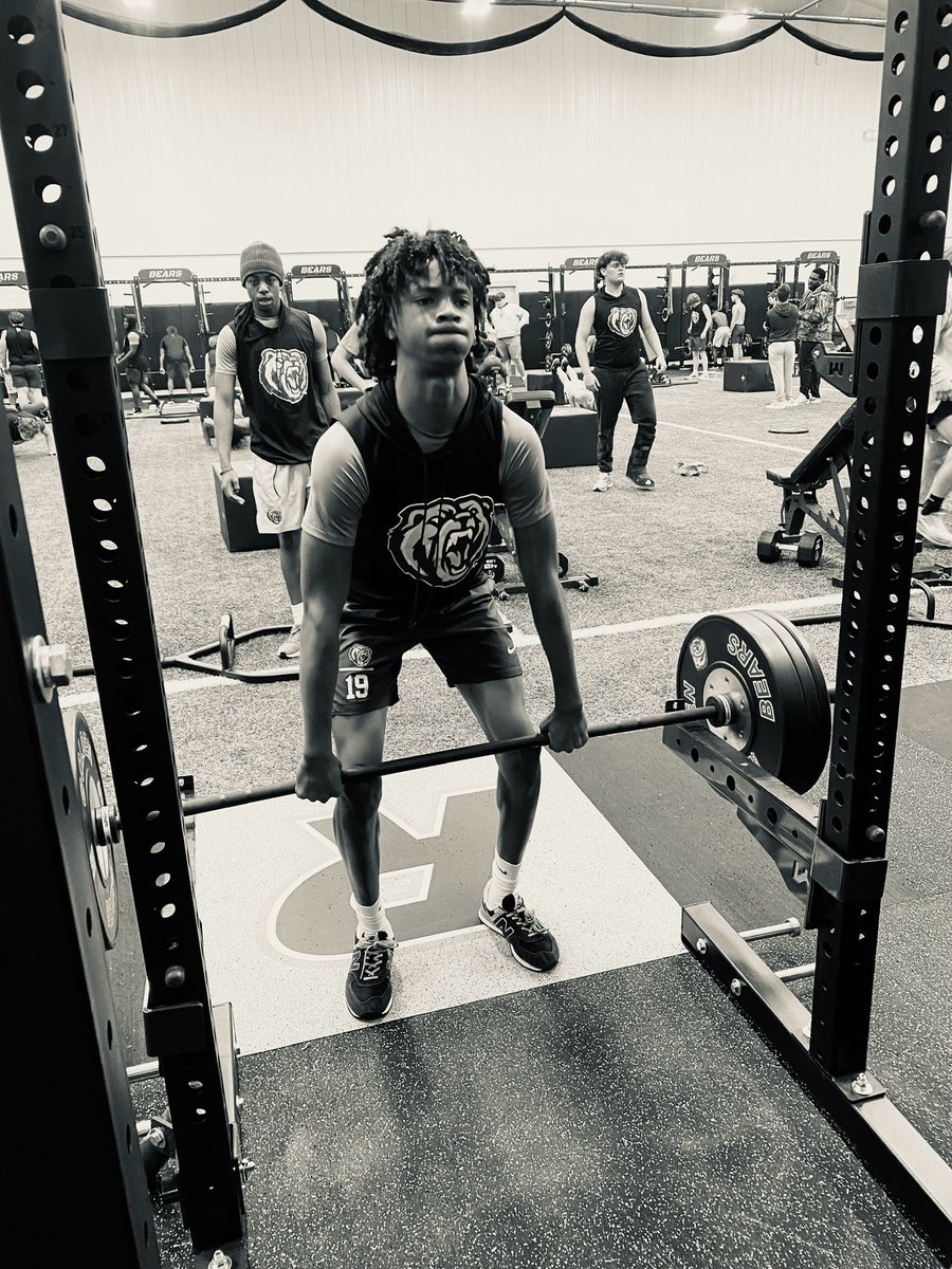 Coach Justin Jones tweet media