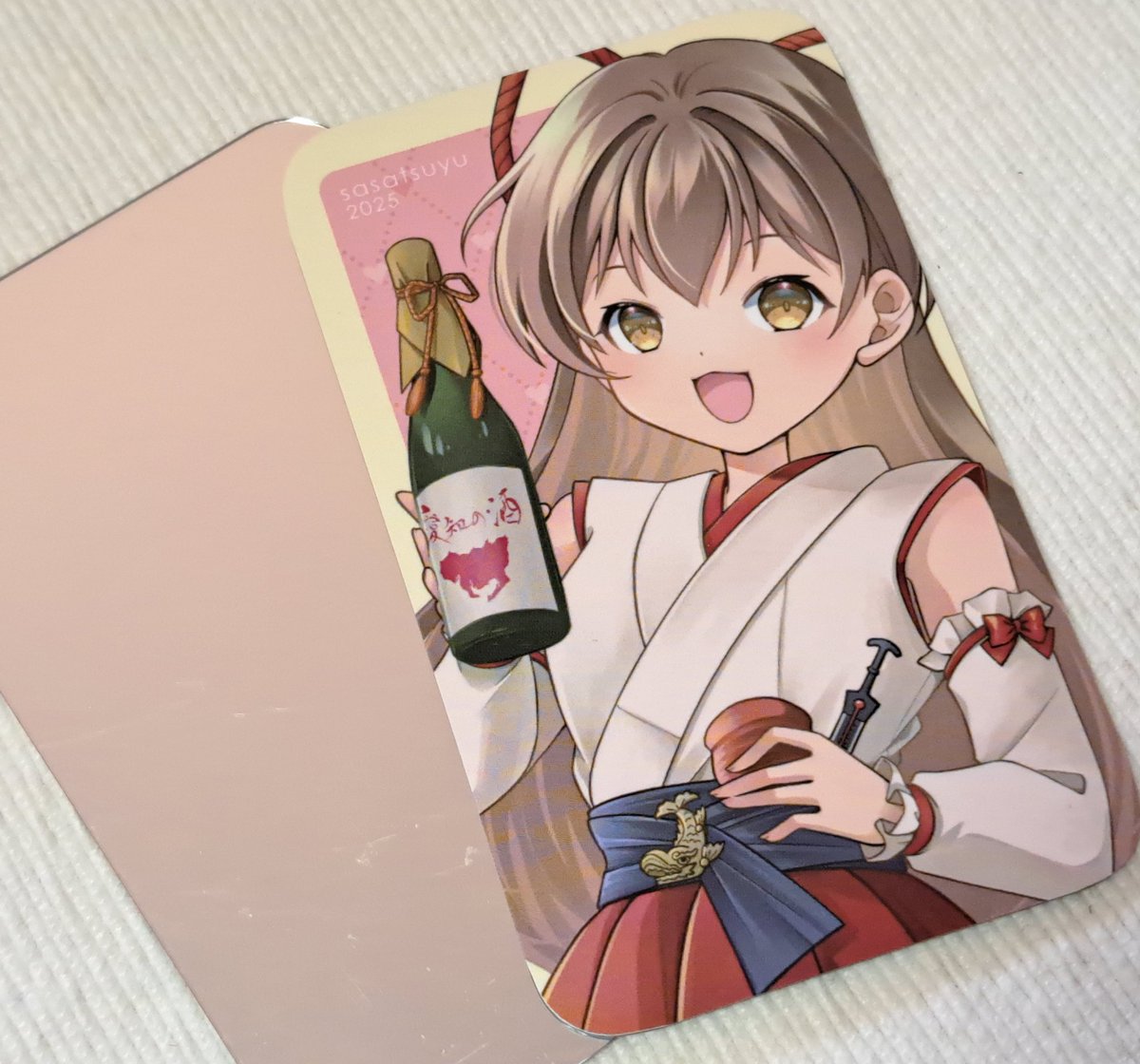 「愛知の酒キャラ美夜ちゃん新作グッズ、カードミラー刷り上がりました‹‹\(*'ω'」|ささつゆ🦊5/5【COMITIA144】H28b📚5/6【A40】参加のイラスト