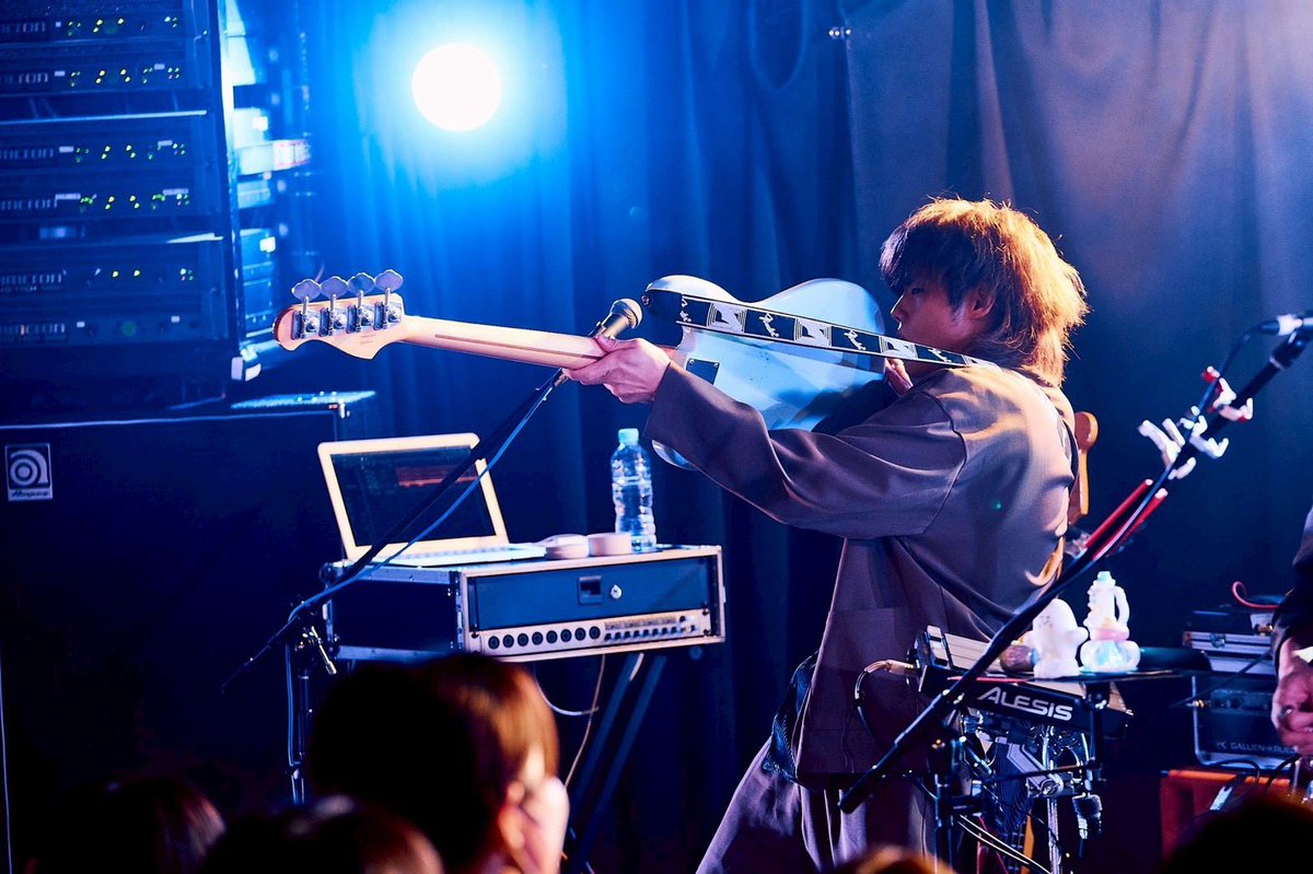 2/11(水) 名古屋CLUB UPSET 、SAKANAMONツアー初日まであと一週間！

新譜「kodomo to otona」の曲は網羅する予定。
つまり初日は新曲初披露ってことです。

チケットはまだ間に合うので、目撃しに来てください👊