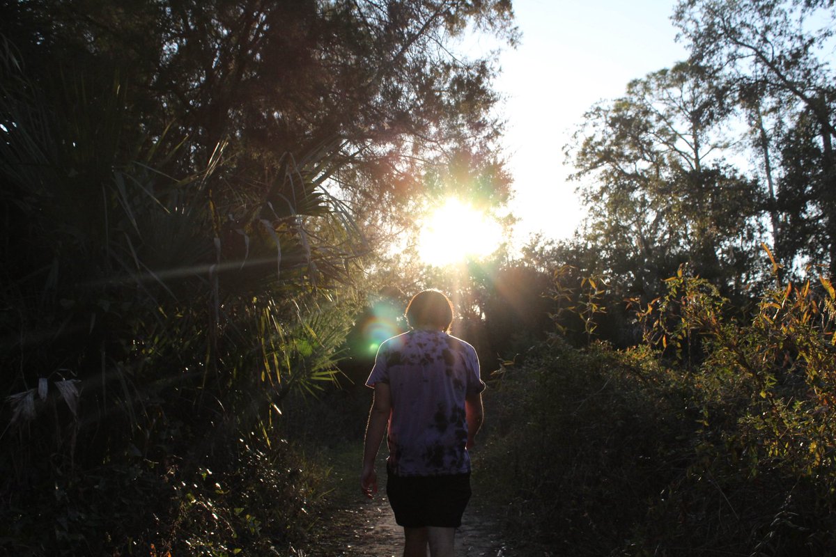 you already know what we do

twitch.tv/awsumlol