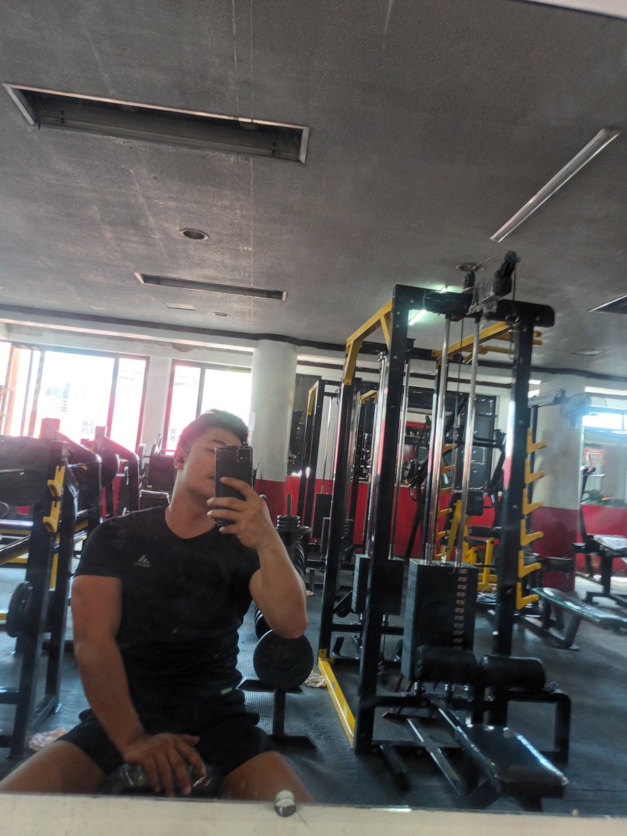 guerrero_j32031's tweet photo. Ready na sa summer https://t.co/vaTEFeKAIP