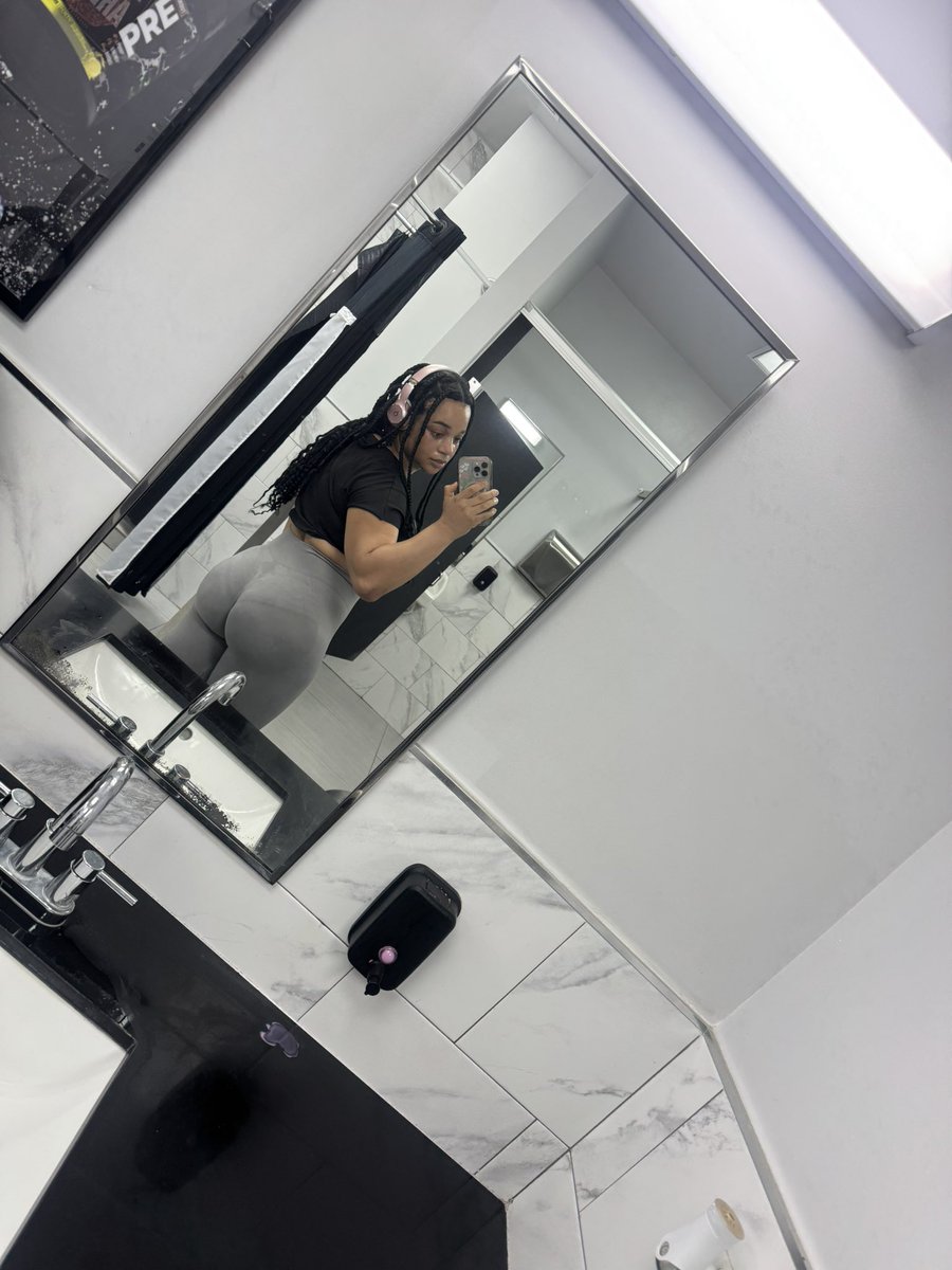 TamaraVercetti's tweet photo. 🍑 https://t.co/VYMtxrPeQz