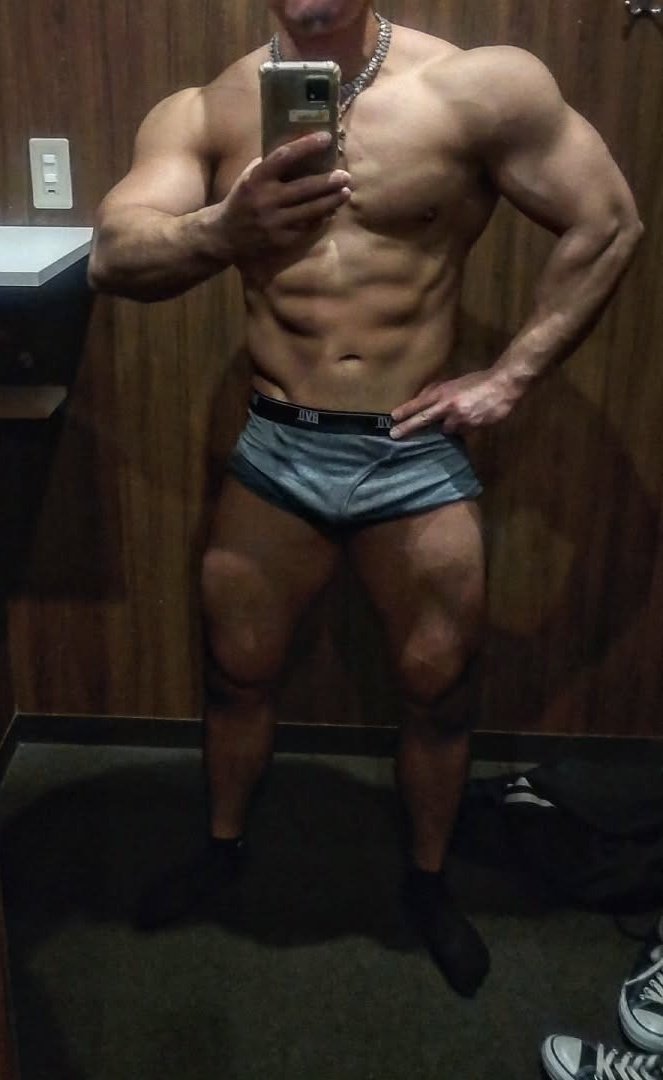 82kg🔥

色々まだ改善できる💪