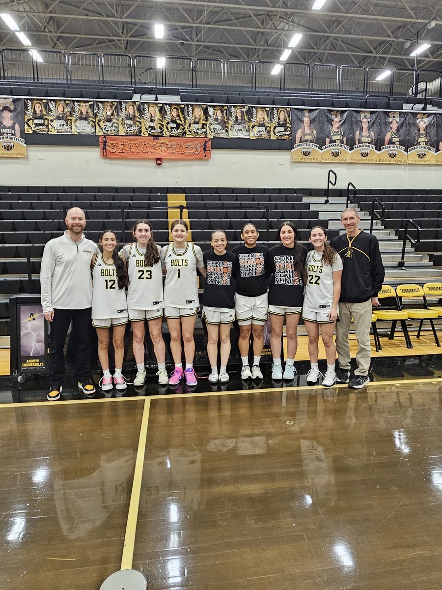 VJA Girls Basketball tweet media