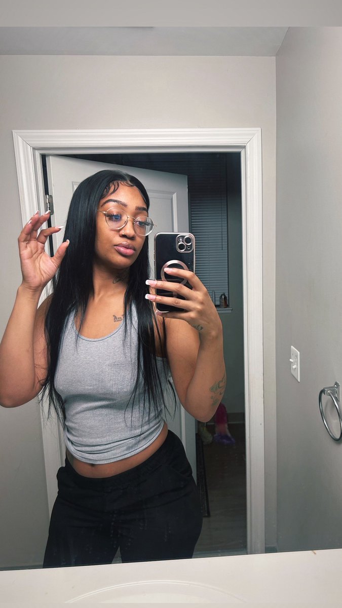 Stacey Lynn 🍑 tweet media