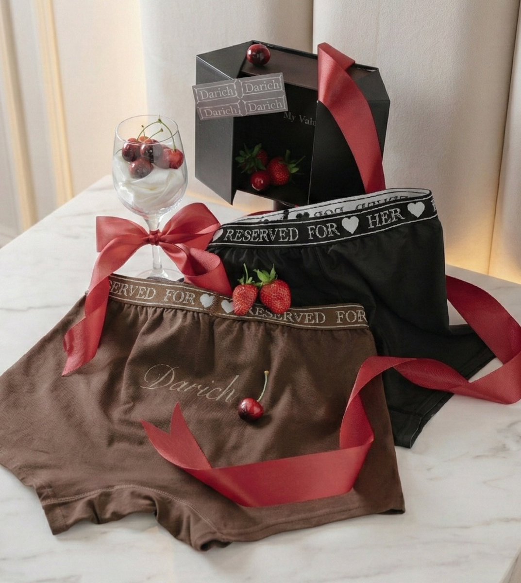 Valentine Gift for Him ― 「RESERVED FOR HER」のメッセージ入り