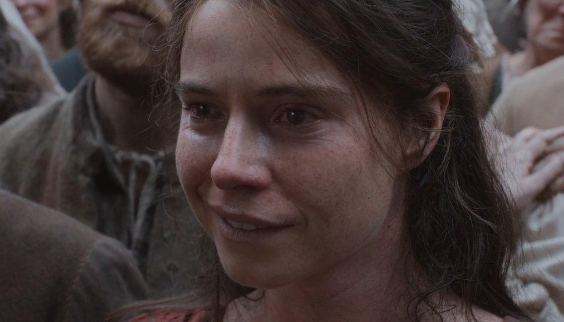 olivependrghst's tweet photo. jessie buckley and her signature smirk stuns in hamnet (2025) https://t.co/1WLyelD44g