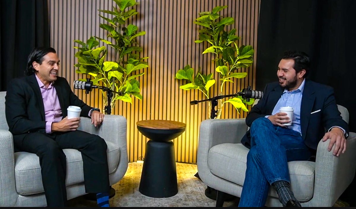 Hector M. Valle tweet media